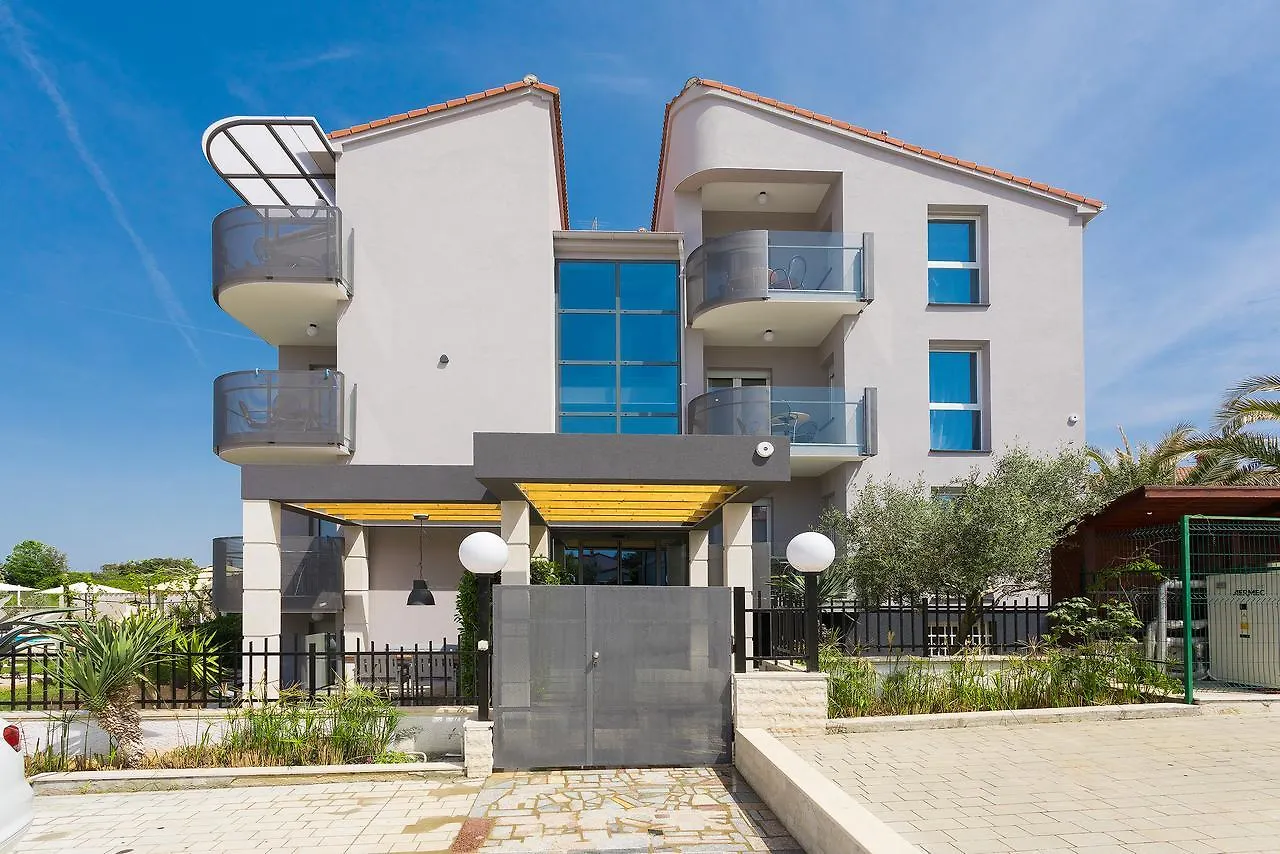 Astinian Apartments Jadranka 0*, Pula